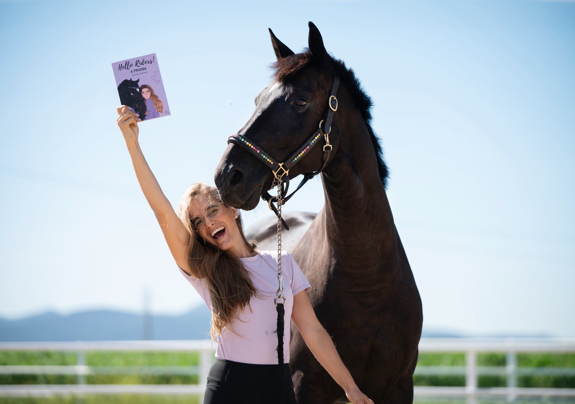 Libro &quot;HELLO RIDERS! A prueba&quot;